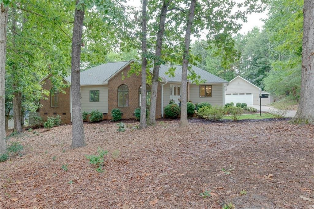 227 Royal Oaks Drive