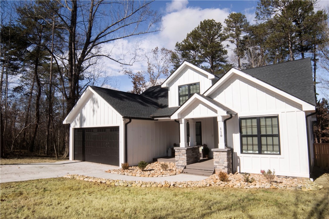 110 Crepe Myrtle Lane