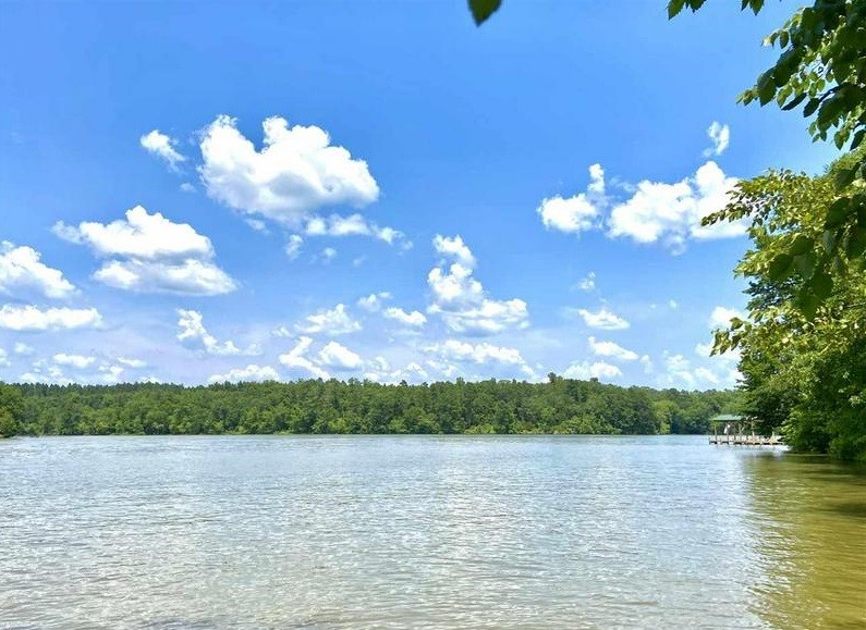 986 Eagles Harbor Drive