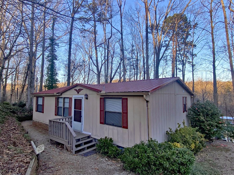 910 Knottywood Drive