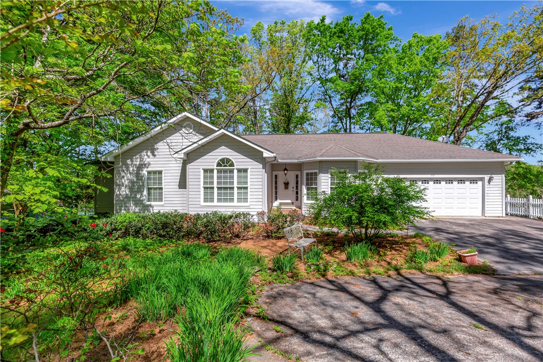 232 Tugaloo Shores Road