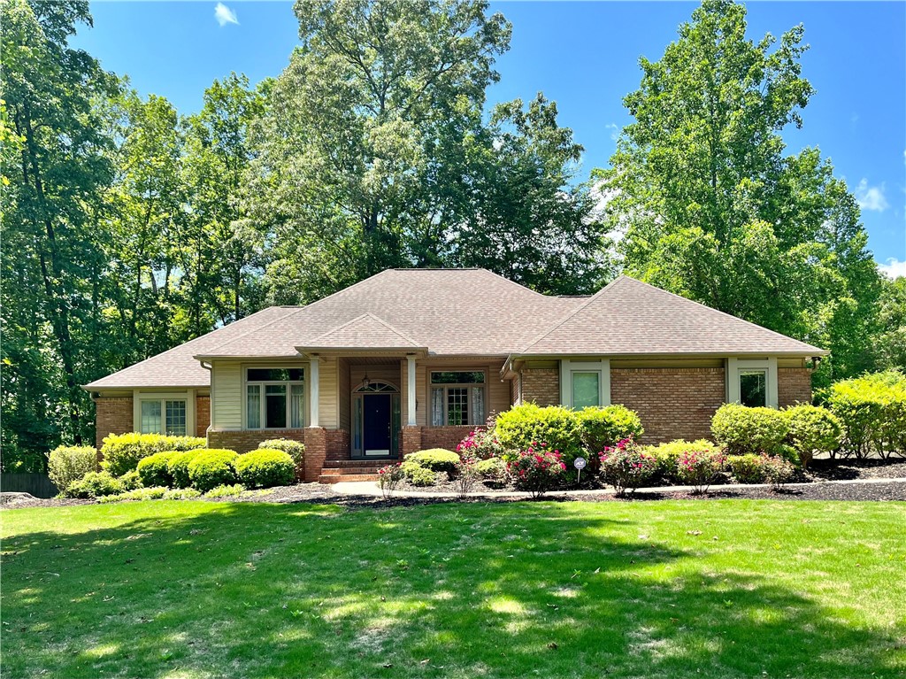 132 Loran Pointe Circle