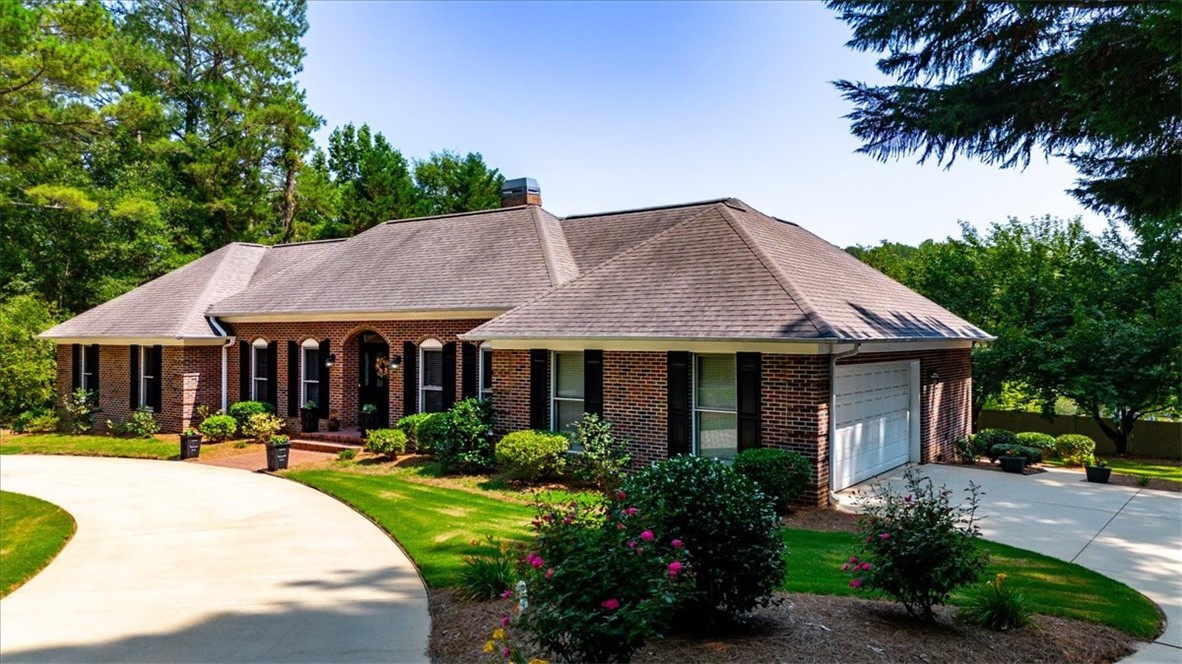 703 Marina Pointe Court