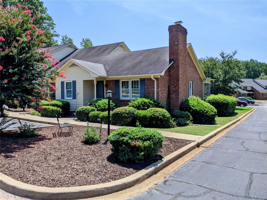 2014 Cardinal Park Drive