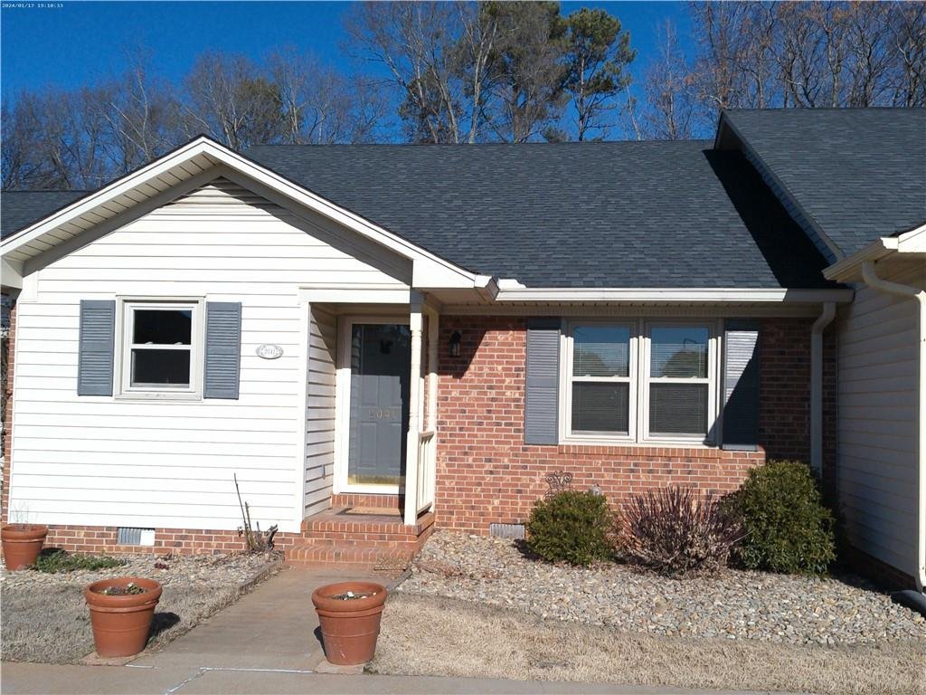 2041 Cardinal Park Drive