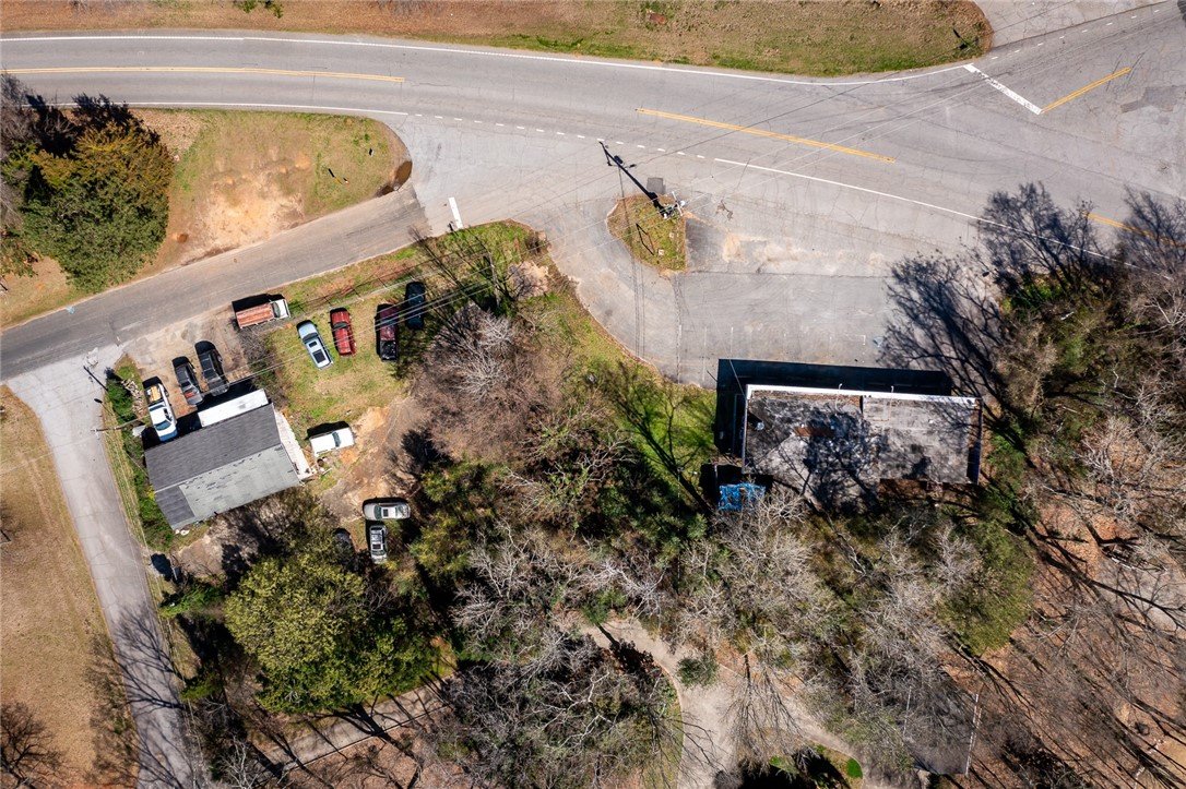 2101 Centerville Road