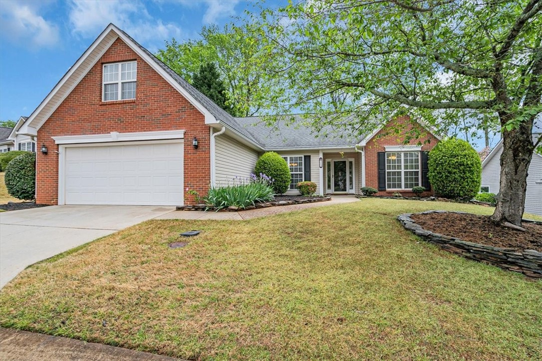 313 Lexington Place Way