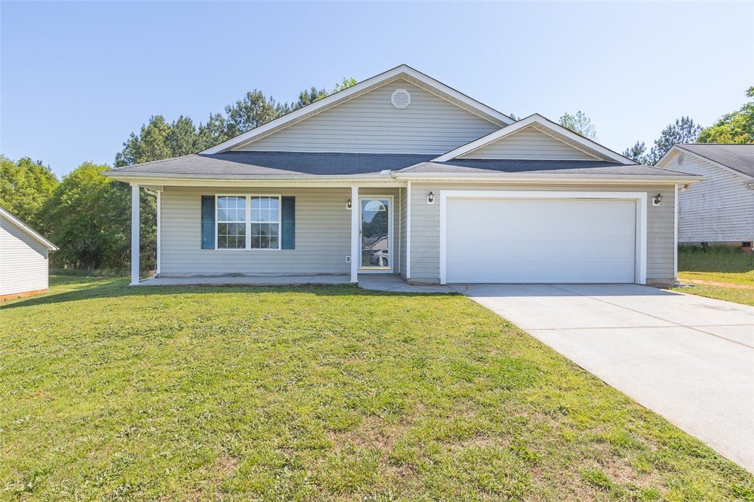 111 Casa Del Rio Drive