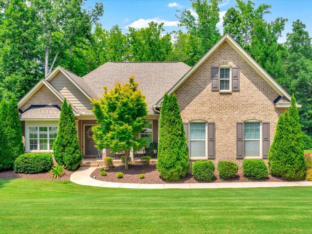 128 Waltzing Vine Lane