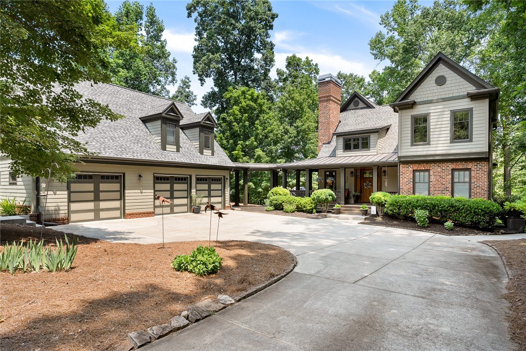 Property image 1 at 328 Grand Overlook Drive, Seneca, SC 29678