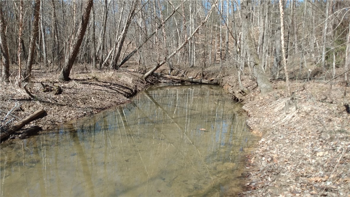 Property at 102 S Century Drive, Martin, GA 30557