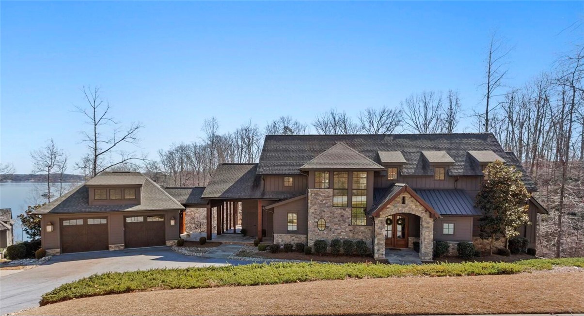 The Oaks At Lake Keowee