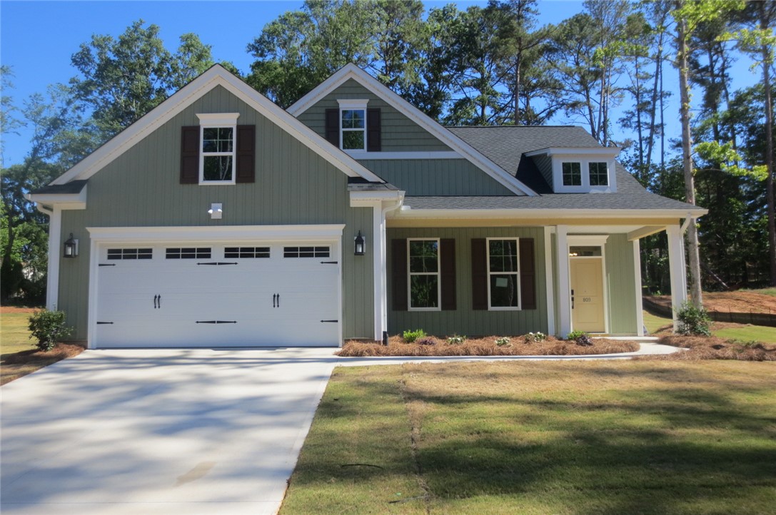 809 Weathered Oak Way