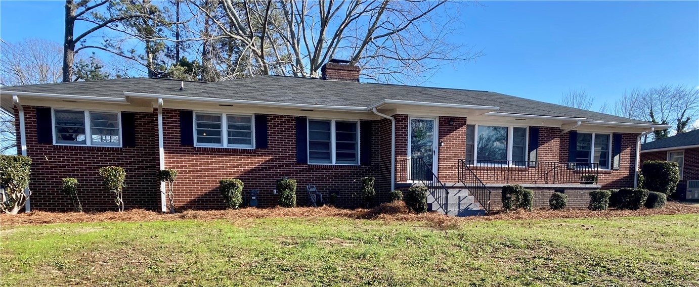 Property image 1 at 2014 College Avenue, Anderson, SC 29621