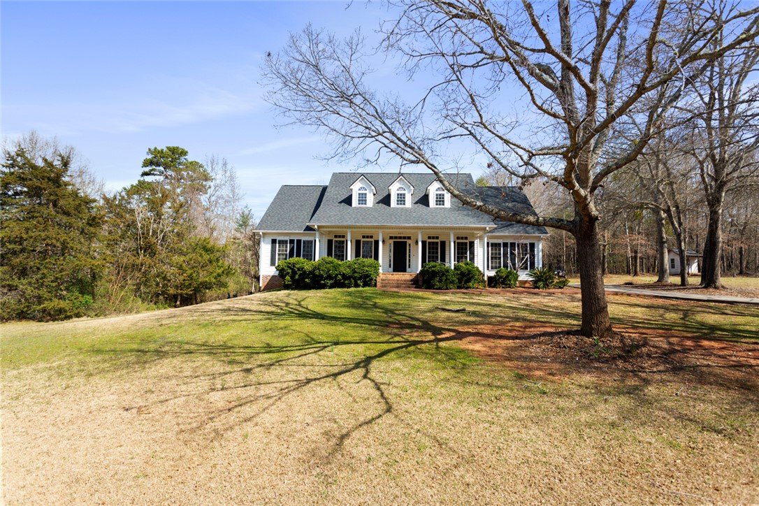 305 Valley View Drive