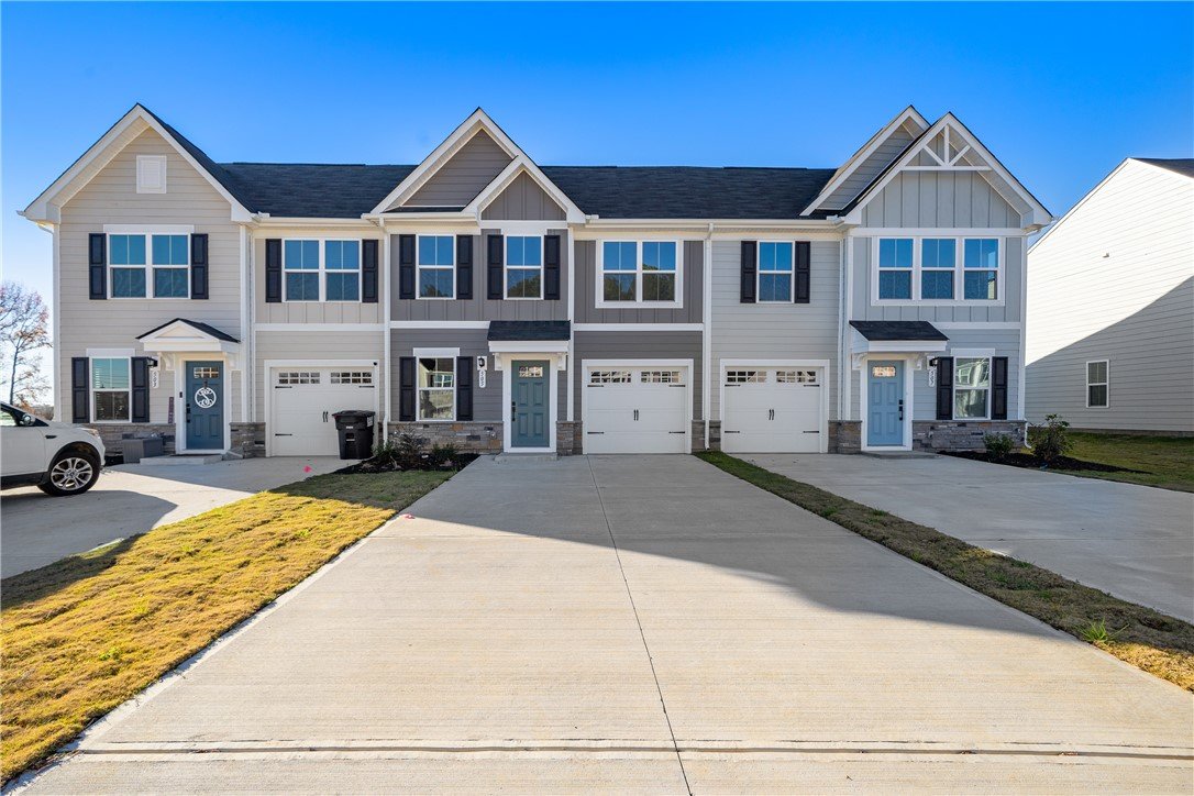 505 Roan Creek Trail