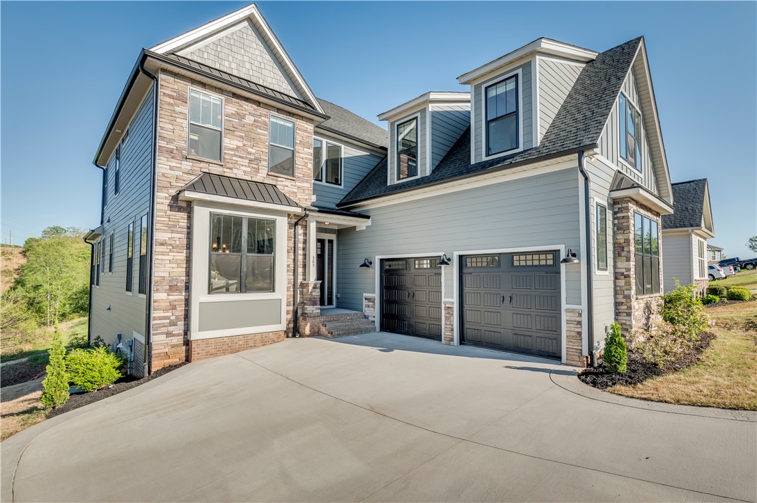 Property image 1 at 305 S River Bluff, Piedmont, SC 29673