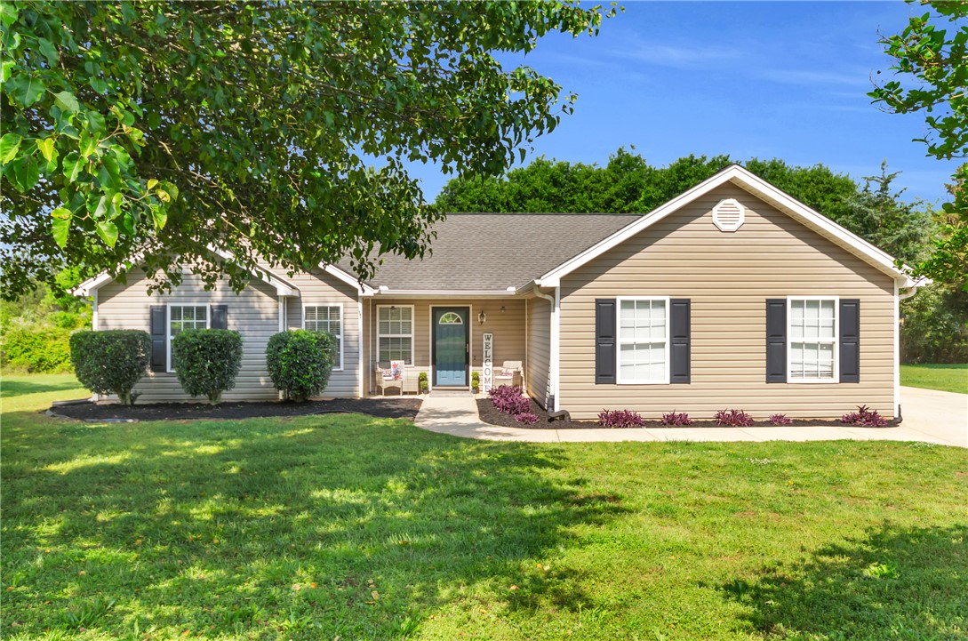 Maplewood, Anderson community