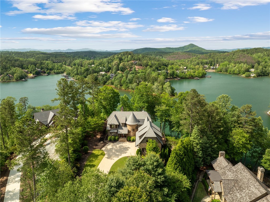 134 Gnarled Pine Court