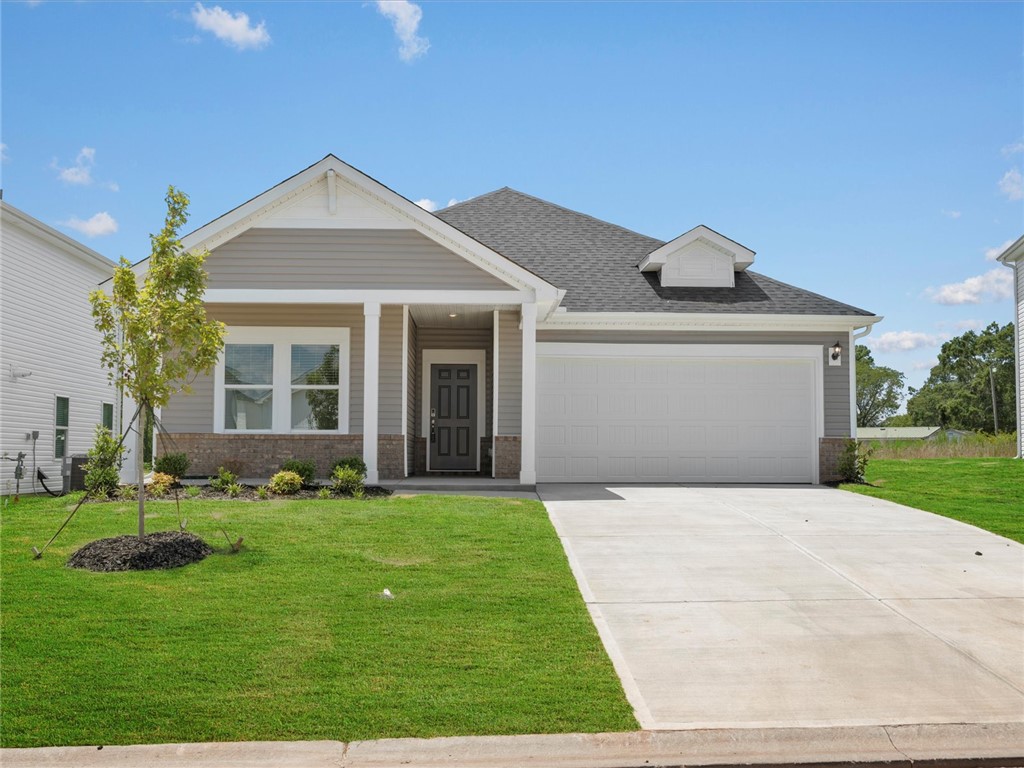 Property image 1 at 1628 Erindale Drive, Wellford, SC 29385