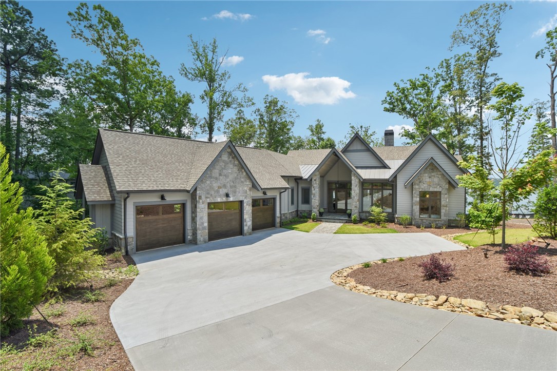 Property image 1 at 221 Hermitage Drive, Six Mile, SC 29682