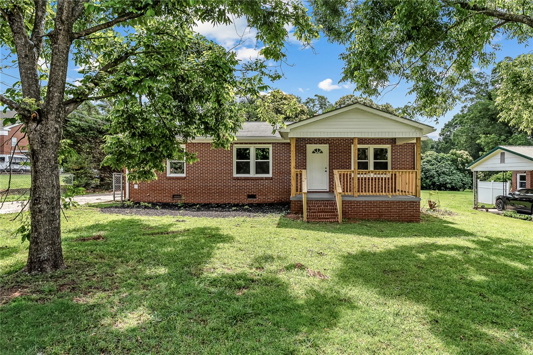 Property image 1 at 3401 Comanche Street, Anderson, SC 29626