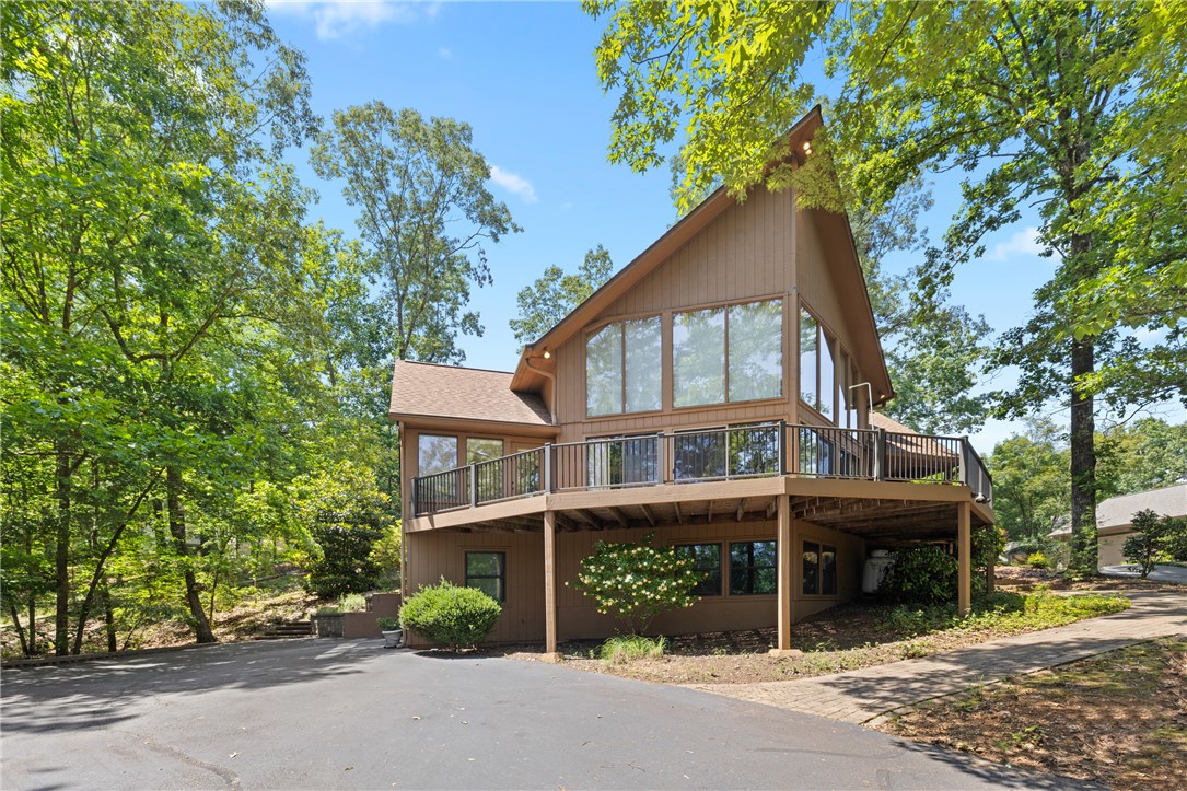 Property image 1 at 14 Windlass Court, Salem, SC 29676