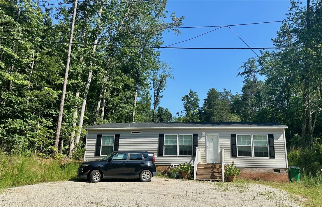 Property image 1 at 239 Shannandoah Drive, Westminster, SC 29693