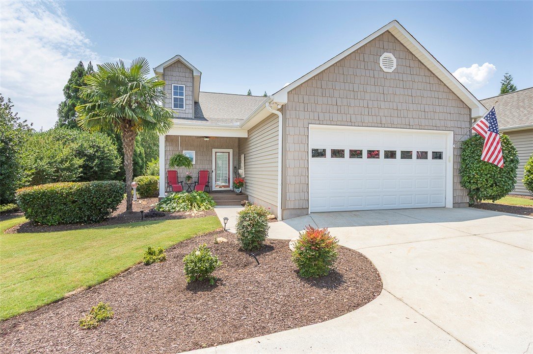 112 Harbour Springs Way