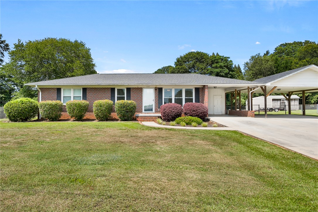 Property image 1 at 1147 Briarwood Drive, Seneca, SC 29672