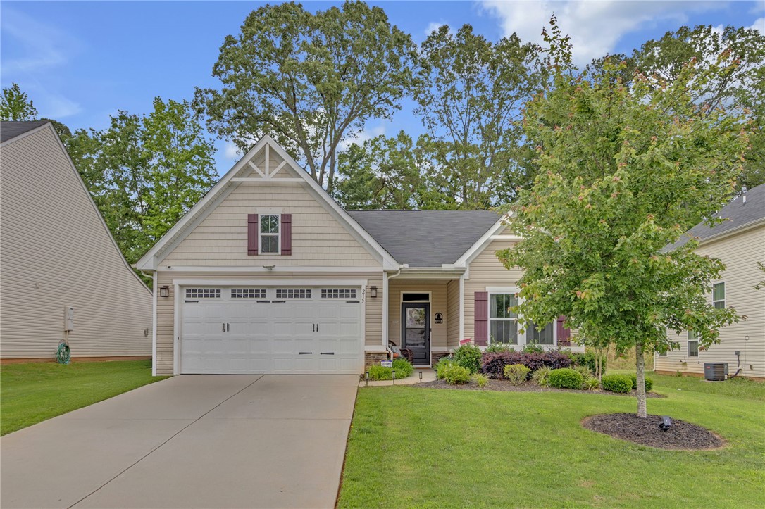 Property image 1 at 215 Thames Valley Drive, Easley, SC 29642