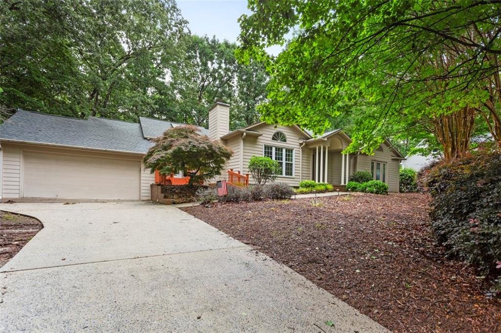 126 Beacon Ridge Circle