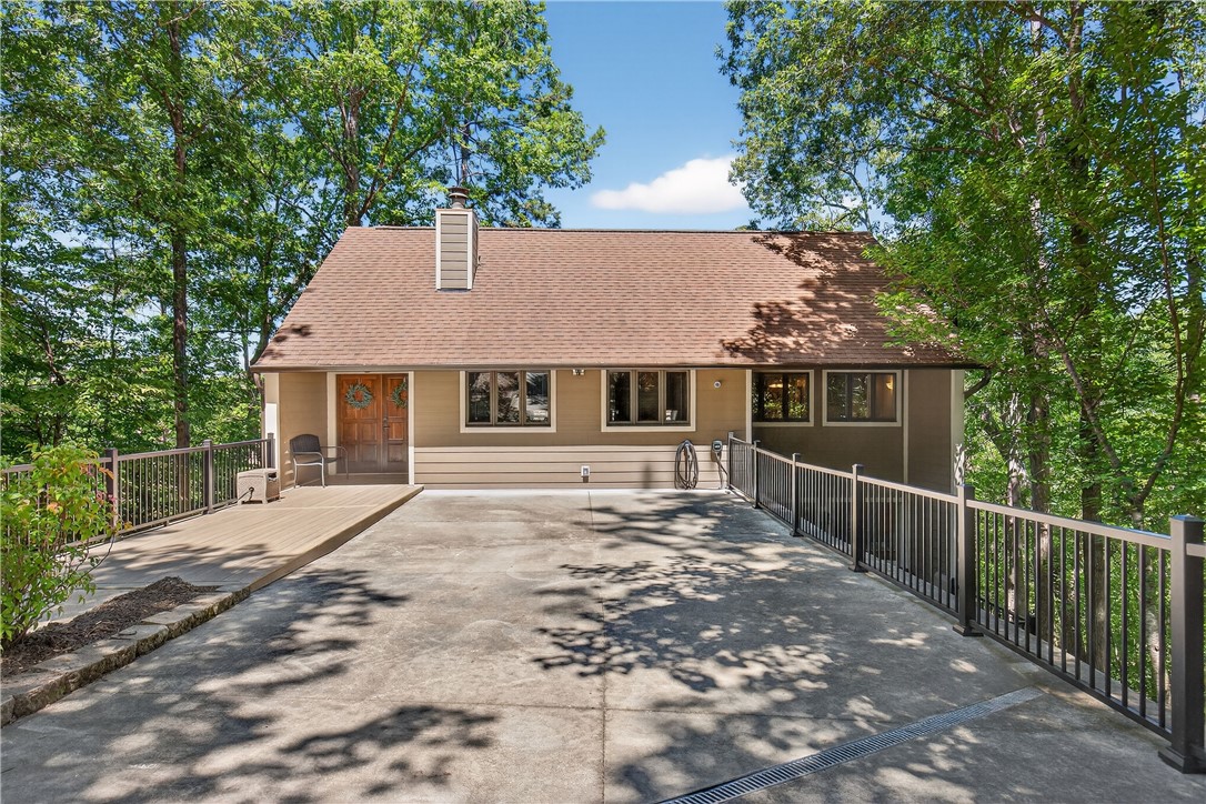 Property at 44 Channel Lane, Salem, SC 29676