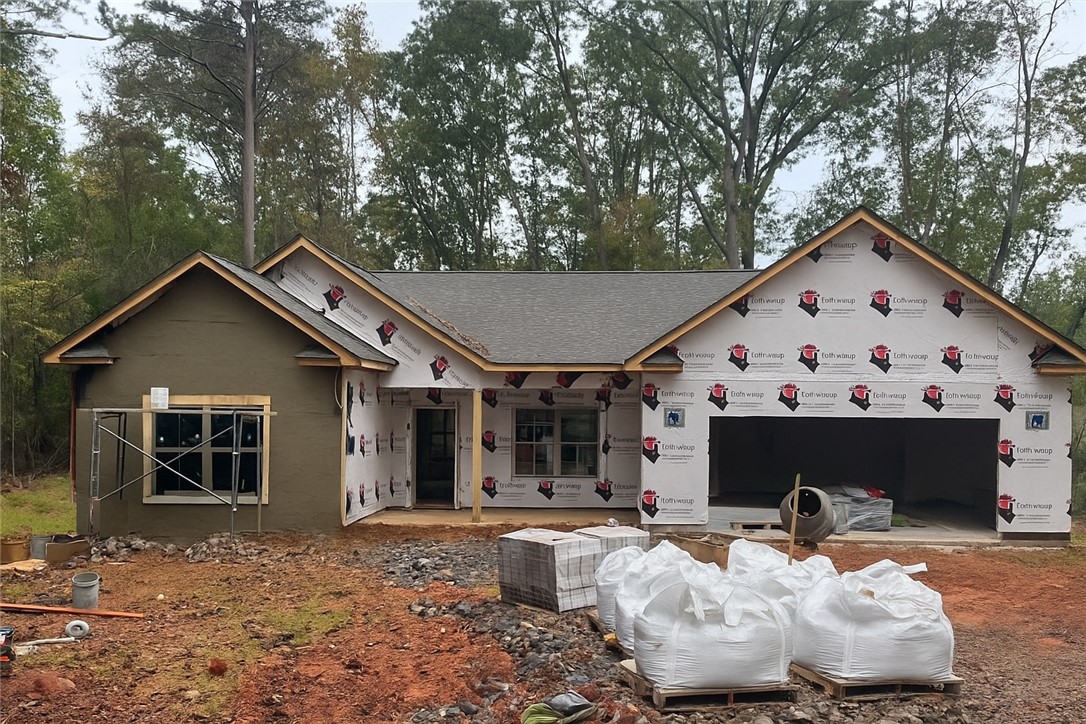 Property at 1012 E Laurel Drive, Westminster, SC 29693