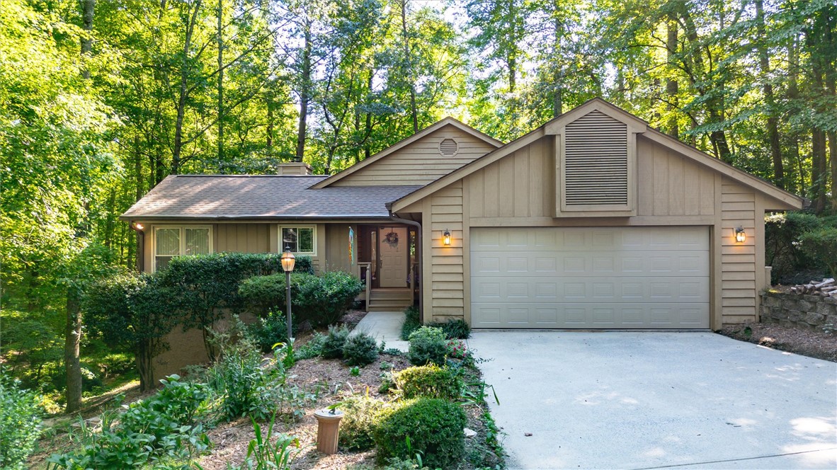 Property image 1 at 49 Starboard Tack Drive, Salem, SC 29676