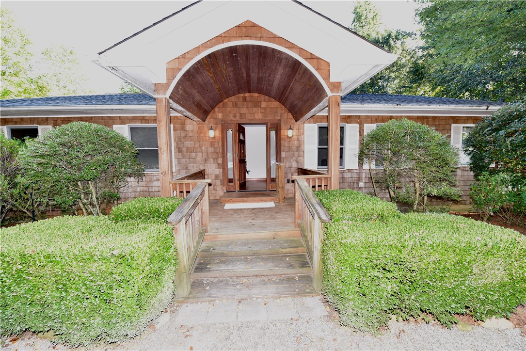 Property at 138 Springlake Road, Six Mile, SC 29682