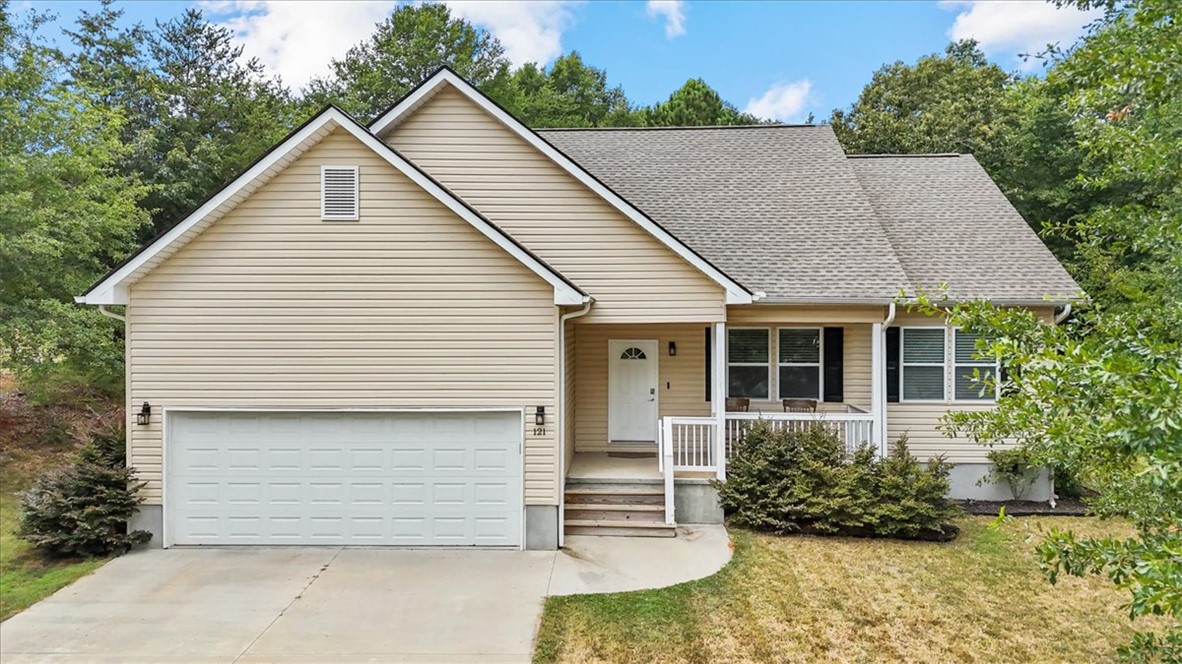 121 Bridgeview Drive