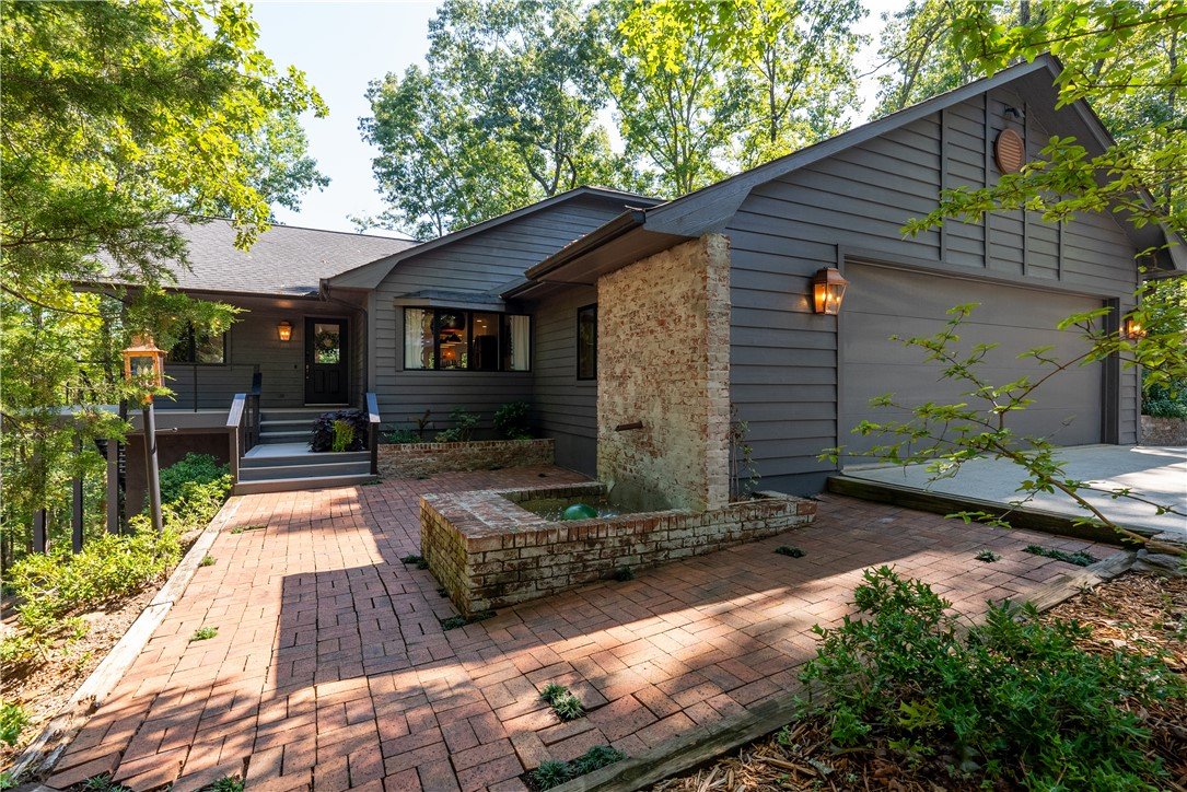 Property image 1 at 12 Calm Sea Drive, Salem, SC 29676