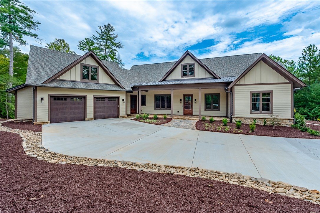 Property at 101 Pixie Moss Way, Sunset, SC 29685