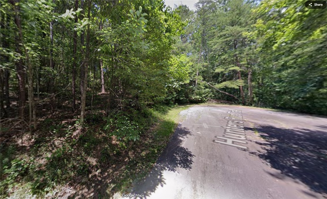 825 Hunters Run Trail