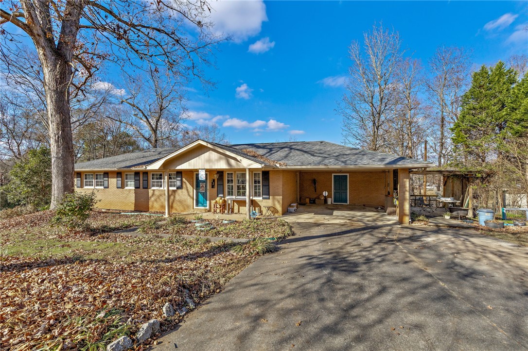 231 Cloverhill Drive