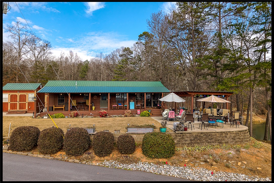 Lakeshore Village, Fair Play community