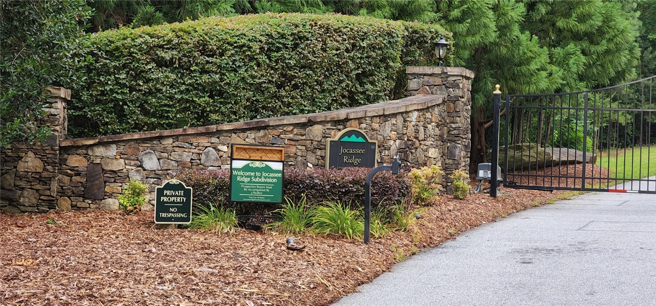 E-23 Jocassee Ridge Way