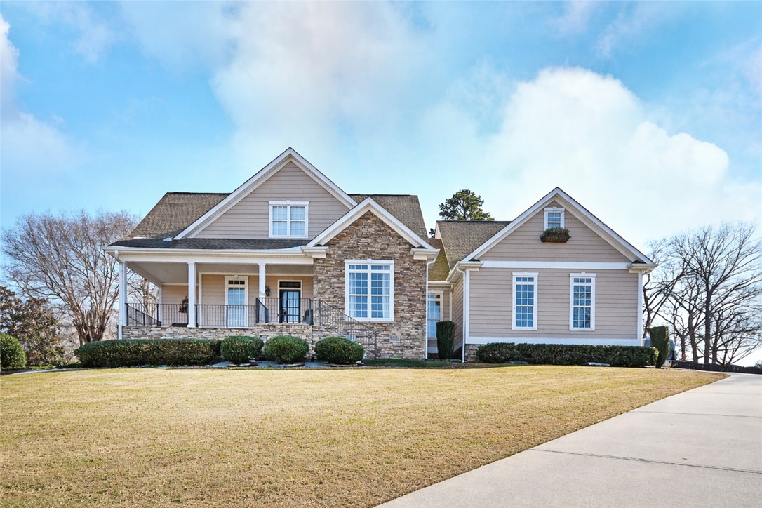 125 Walnut Creek Way