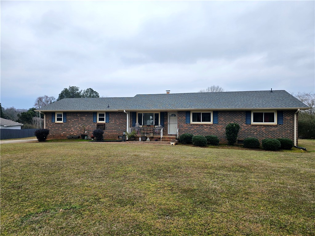 Normandy Park, Anderson community