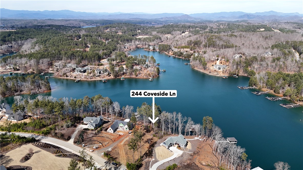 Cove Harbor At Lake Keowee
