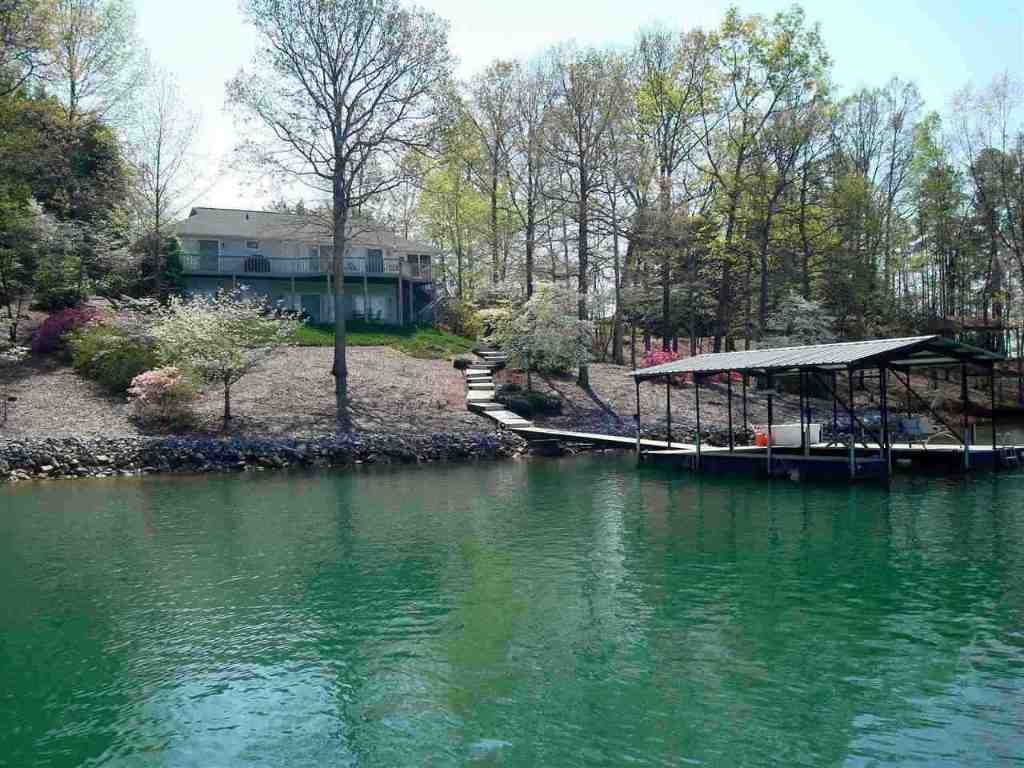 23072 Mcdonald Pointe Road