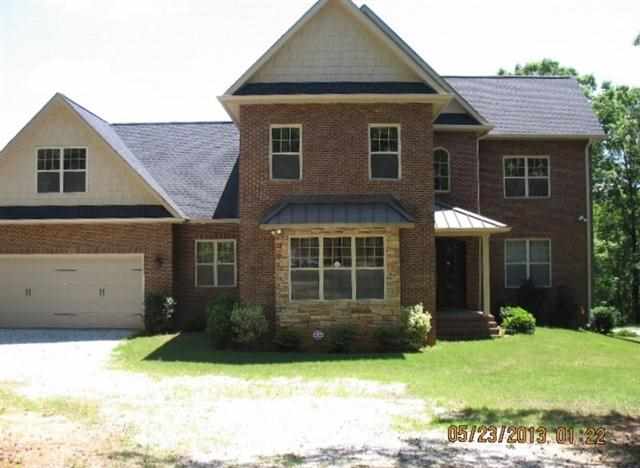 368 E Lakeshore Drive