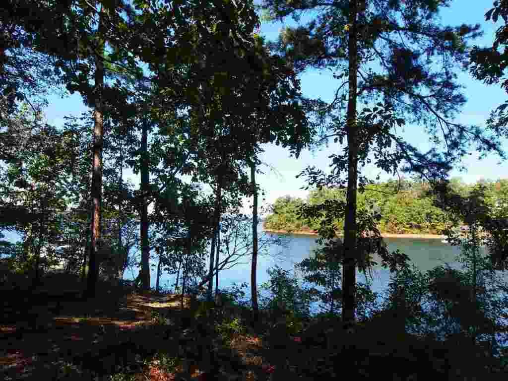 Lot 18 Sapphire Point