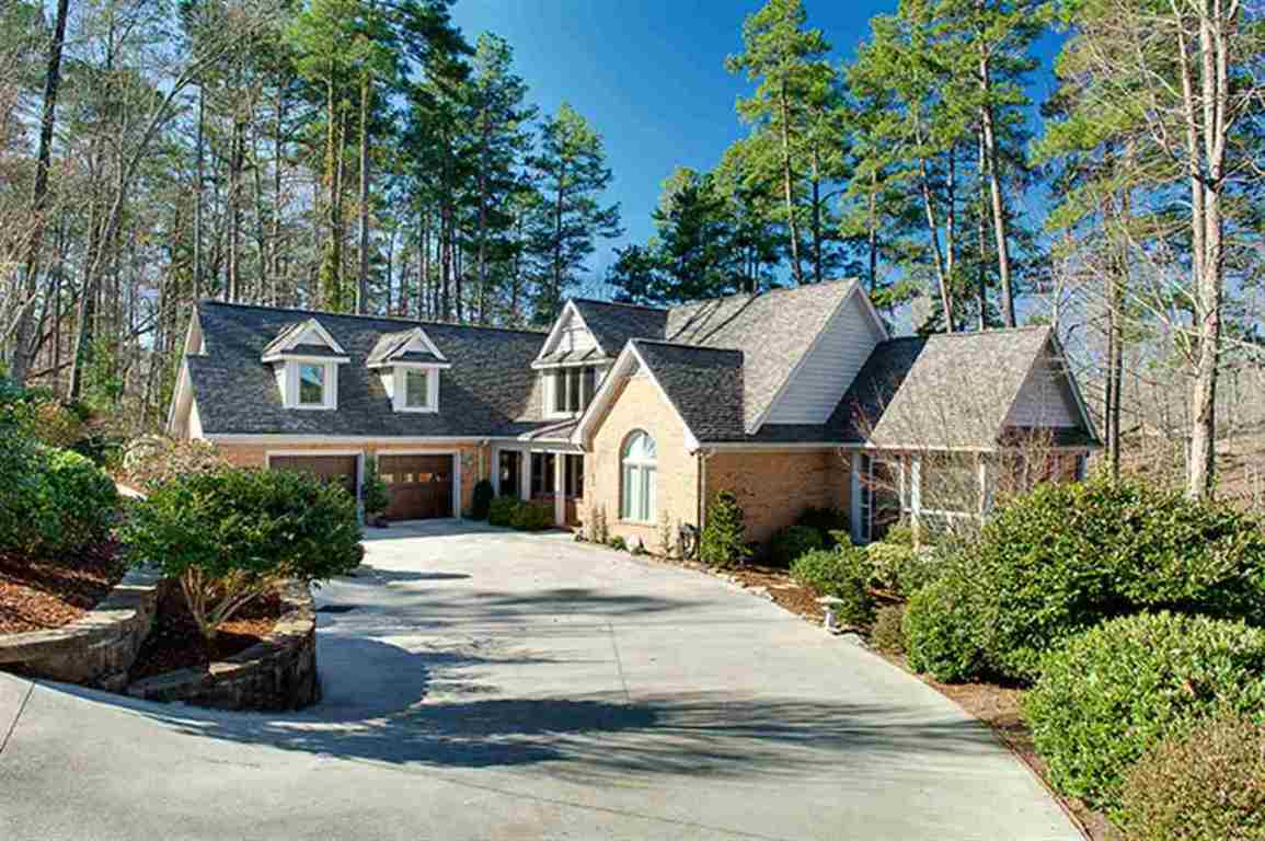 147 Cane Creek Harbor Road